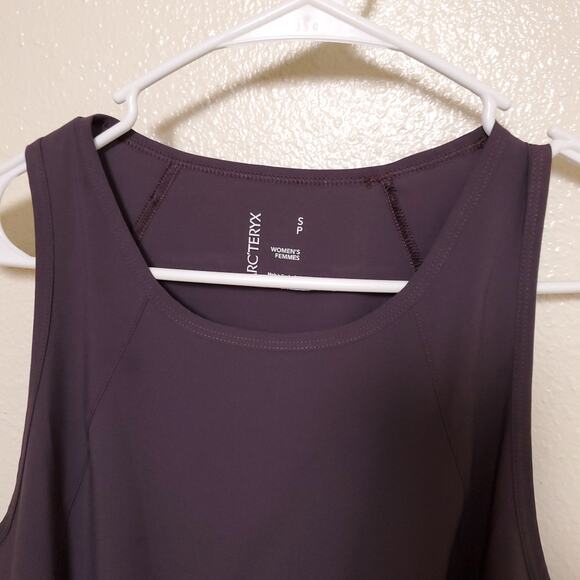 ARC'TERYX Eggplant Contenta Quick Dry Athletic Dress - Picture 7 of 11